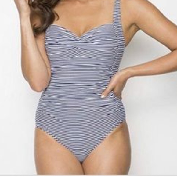 nip tuck swimwear canada